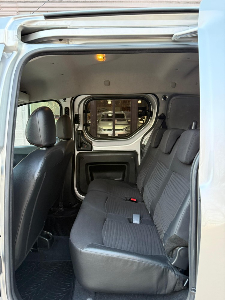 Renault KANGOO — foto 6